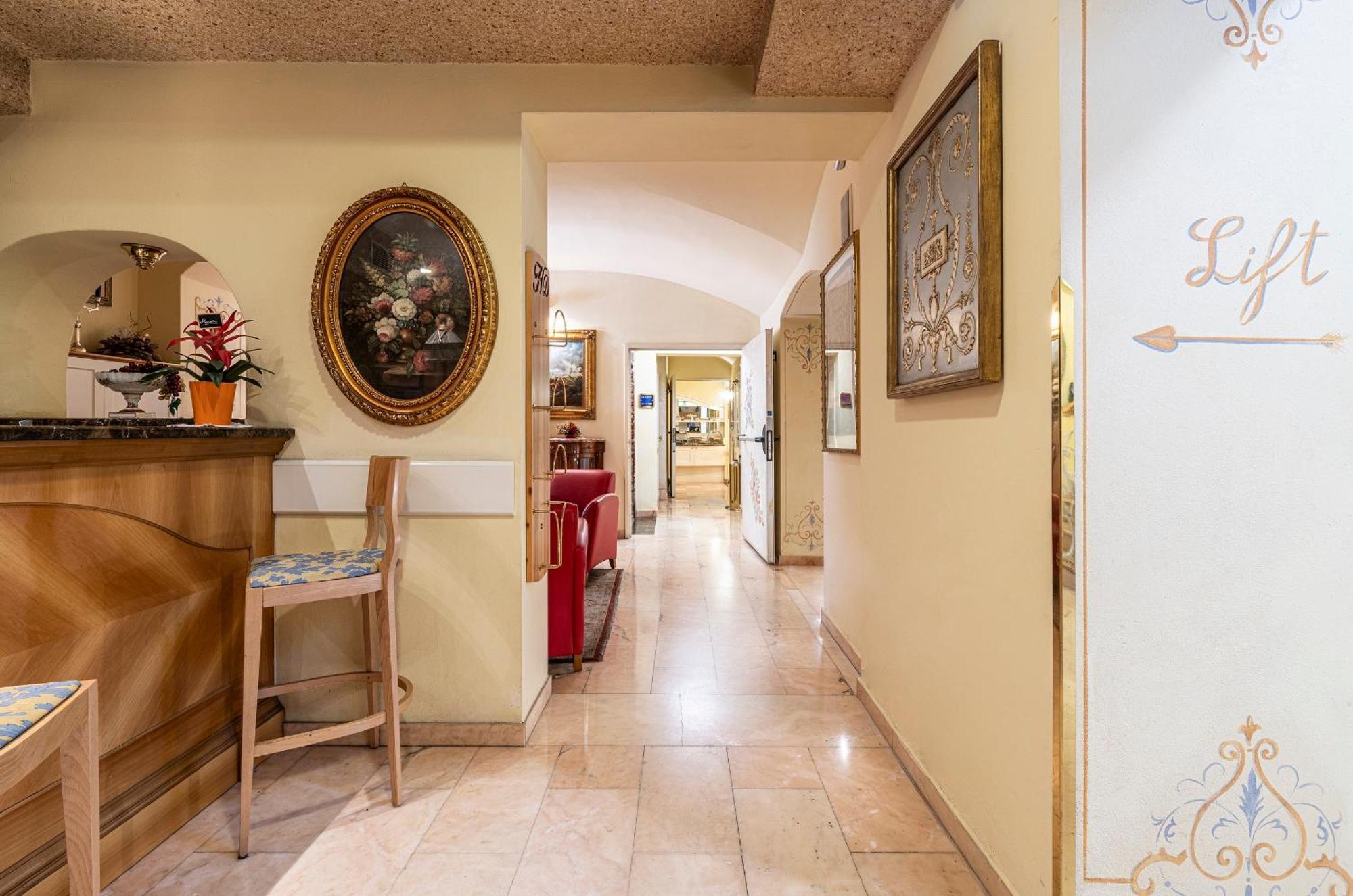 Boutique Hotel Dieci Милан Экстерьер фото
