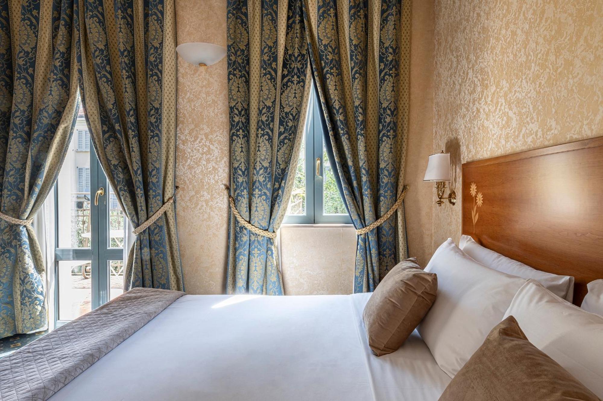 Boutique Hotel Dieci Милан Экстерьер фото