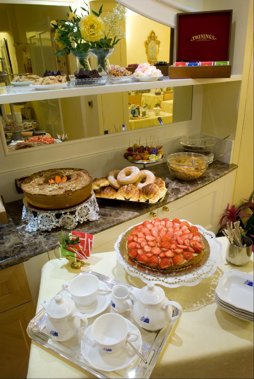 Boutique Hotel Dieci Милан Ресторан фото